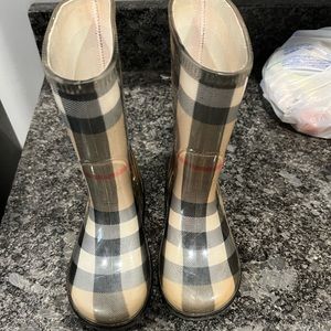 Kids Burberry rain boots